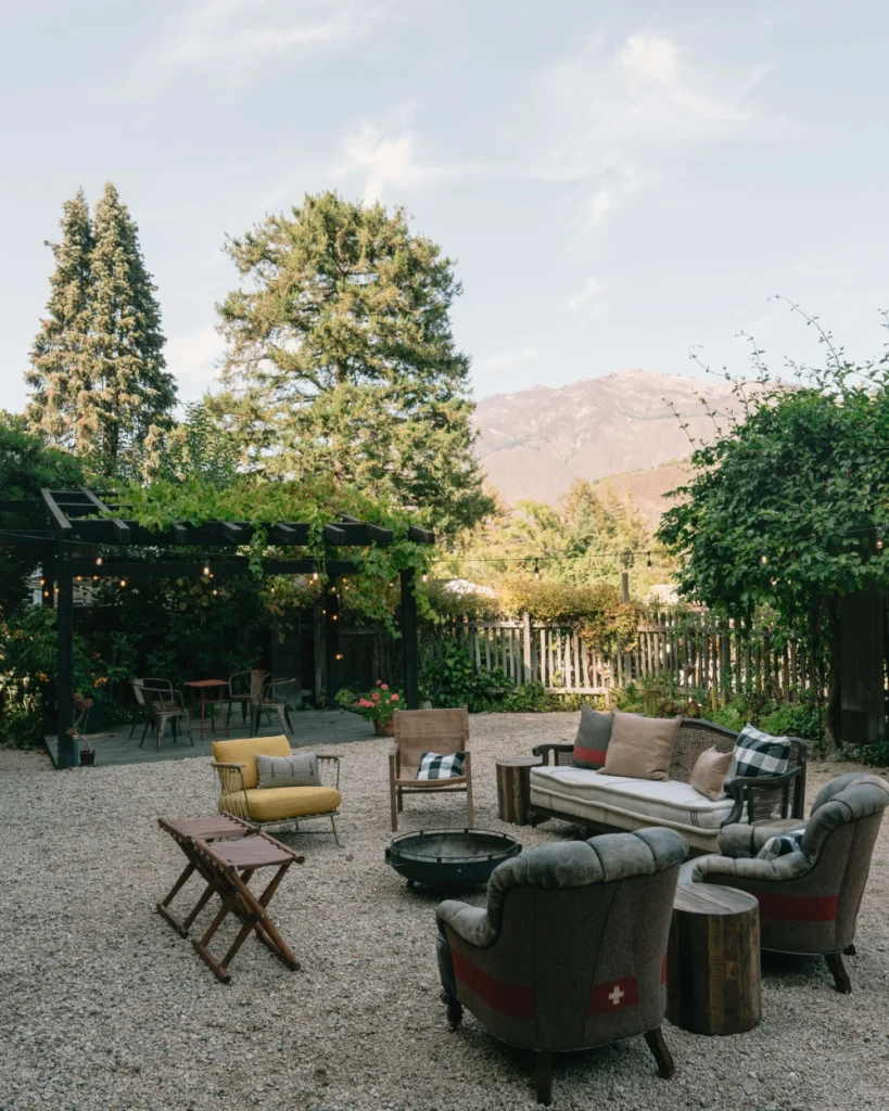 Redwood dining venue