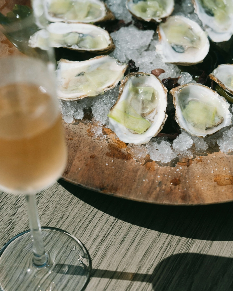 Fresh oyster lunch