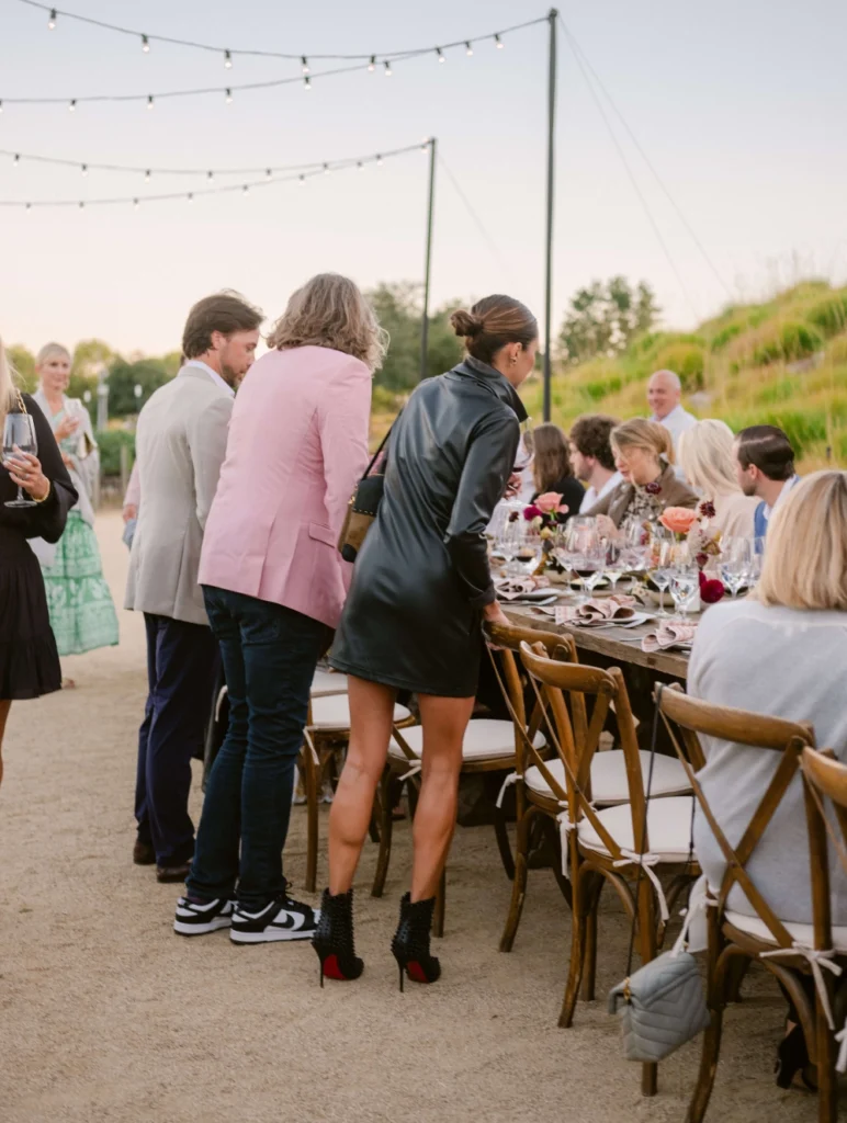 Vineyard dinner guests
