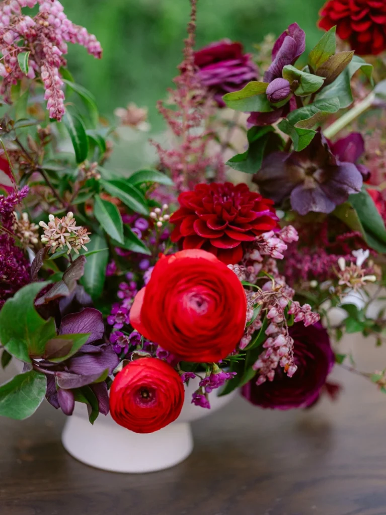 Floral table detail